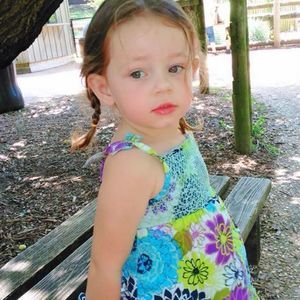 Meet your Posher, Serina